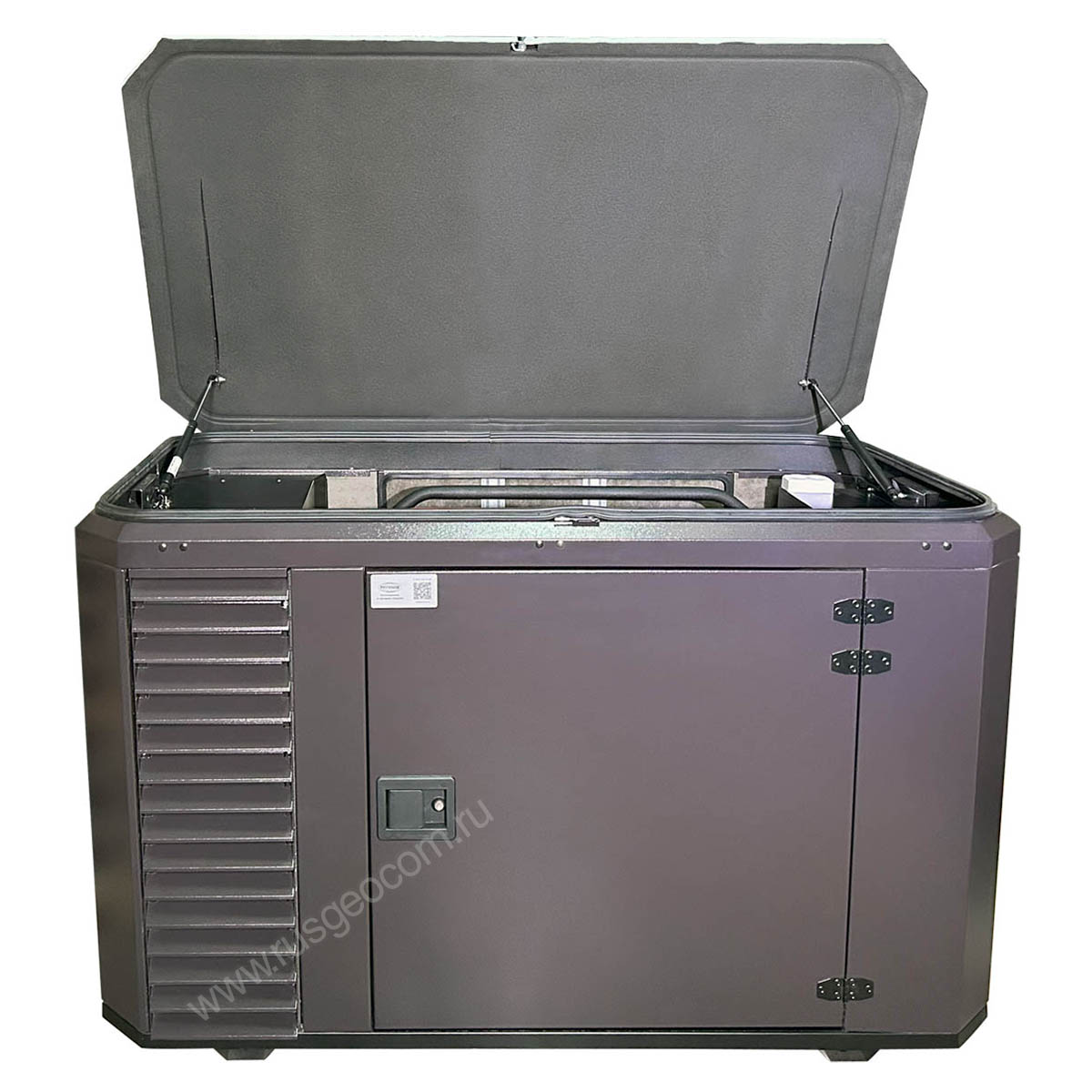 A-iPower A17000EAX в супертихом зимнем кожухе 1700SS RAL 8019